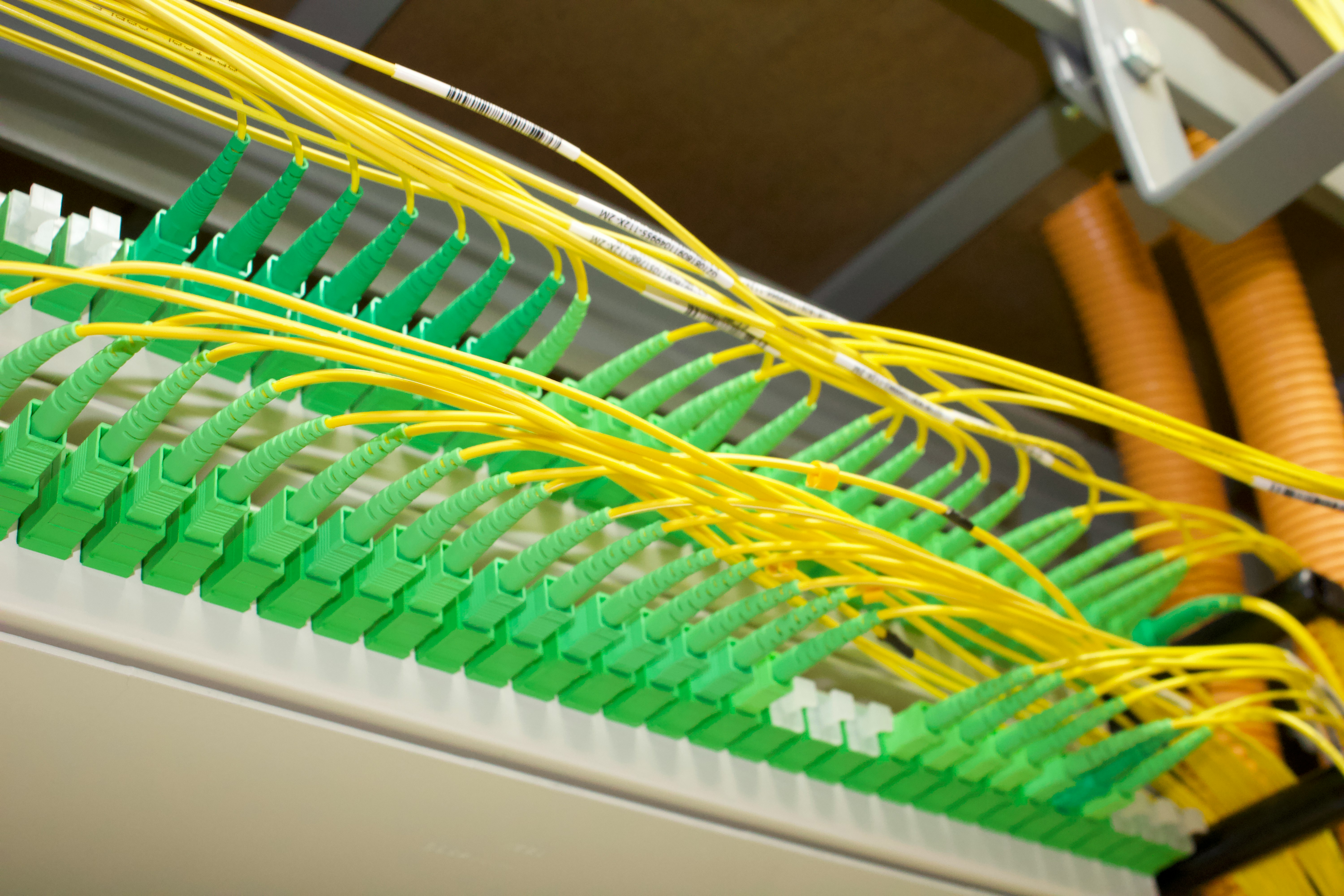 Instalasi Fiber Optik Backbone